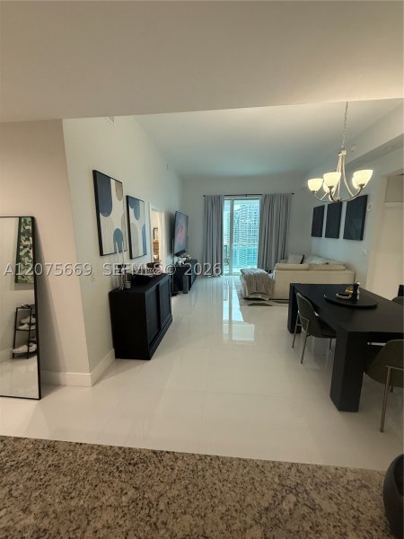 Comprar apartamento en The Plaza Tower II 4105