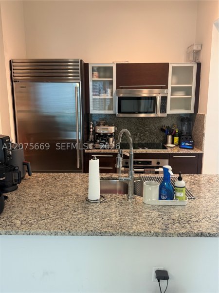 Comprar apartamento en The Plaza Tower II 4105