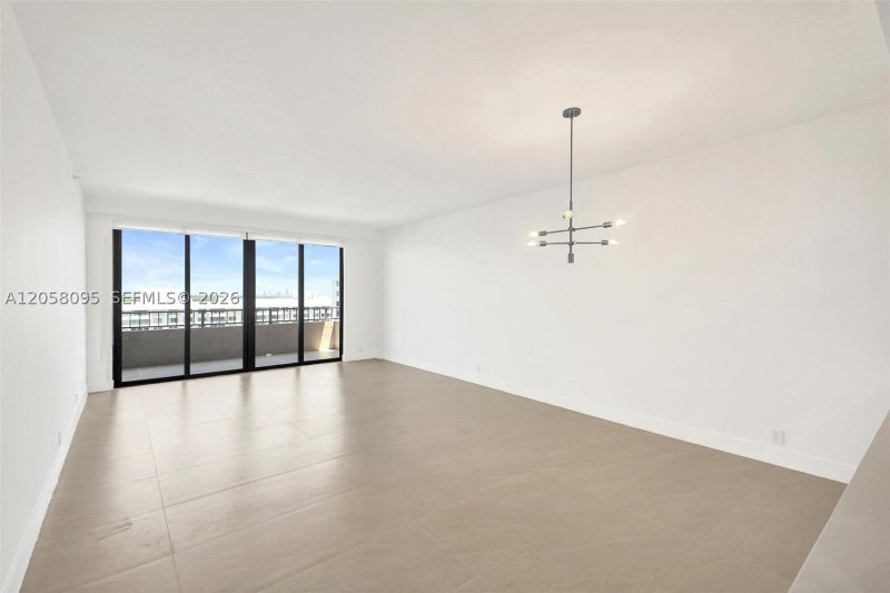 Property photo # 12