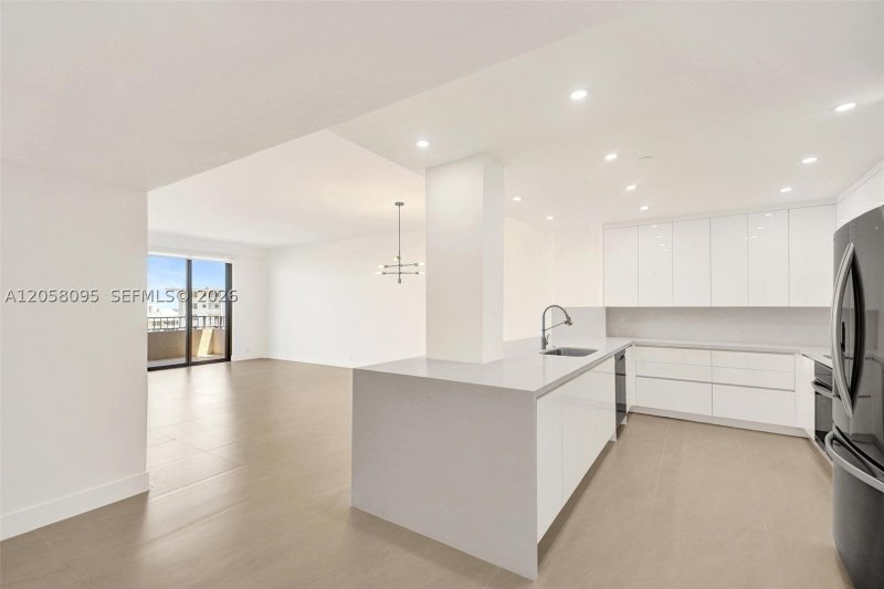 Property photo # 14