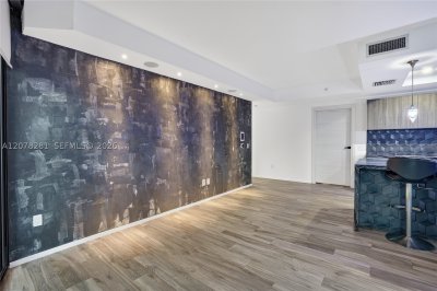 Property photo # 12
