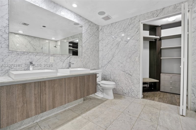 Property photo # 11
