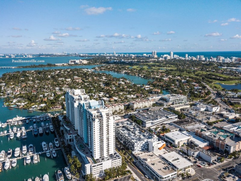 Condo for sale at Sunset Harbour South 1212