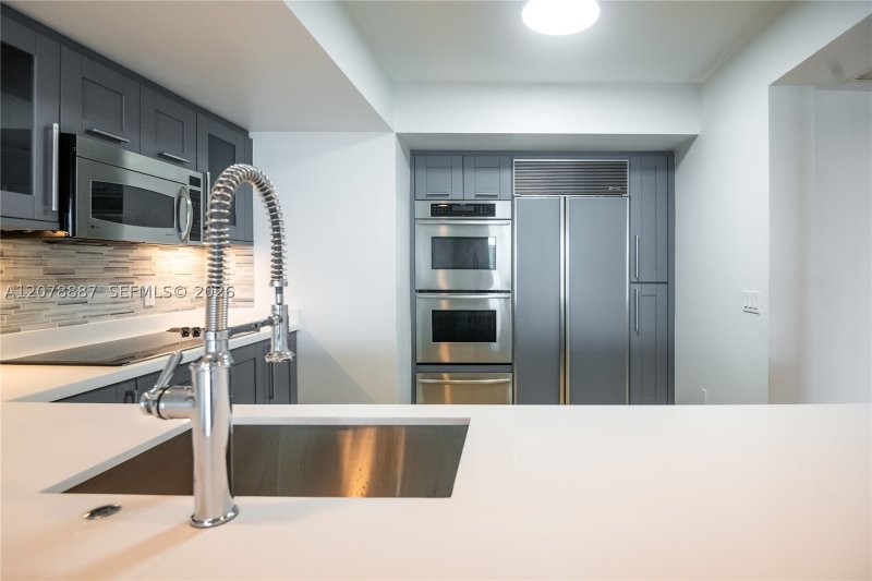 Comprar apartamento en Peninsula II 1105