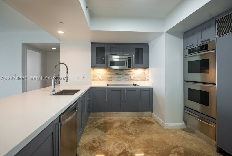Comprar apartamento en Peninsula II 1105