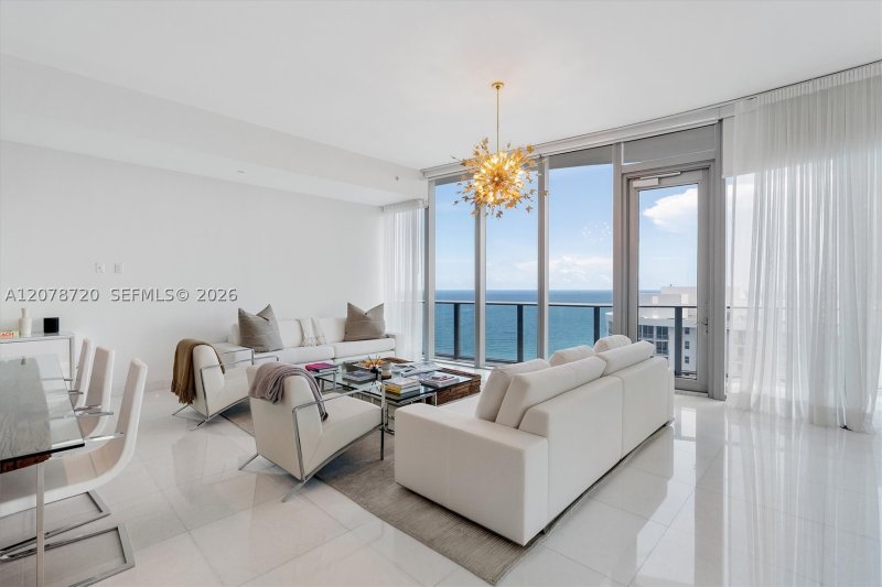 Aluguel de apartamento no Chateau Beach Residences 2203