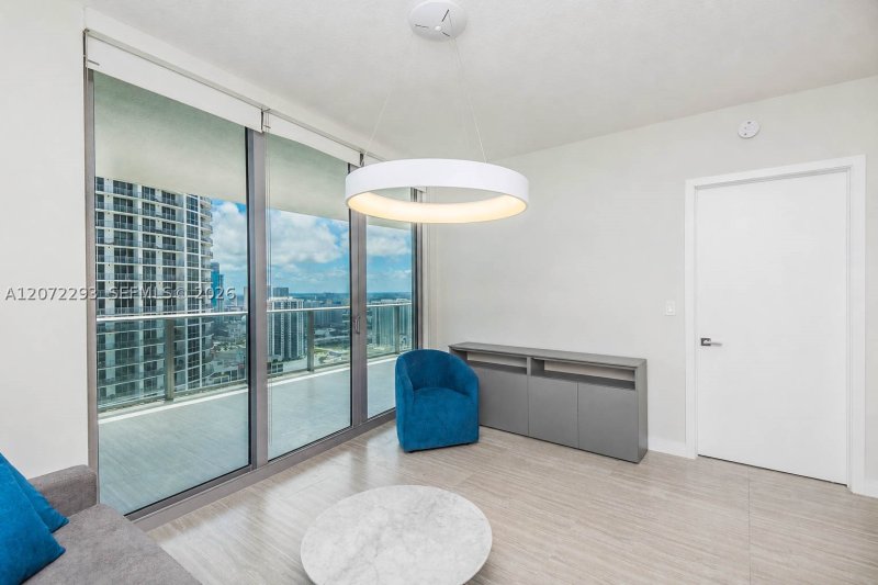 Property photo # 11