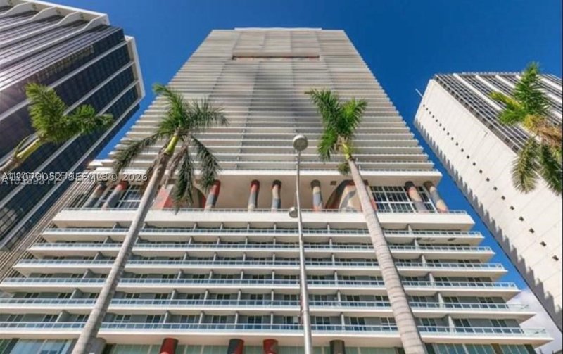 Apartment for rent at 50 Biscayne 1607