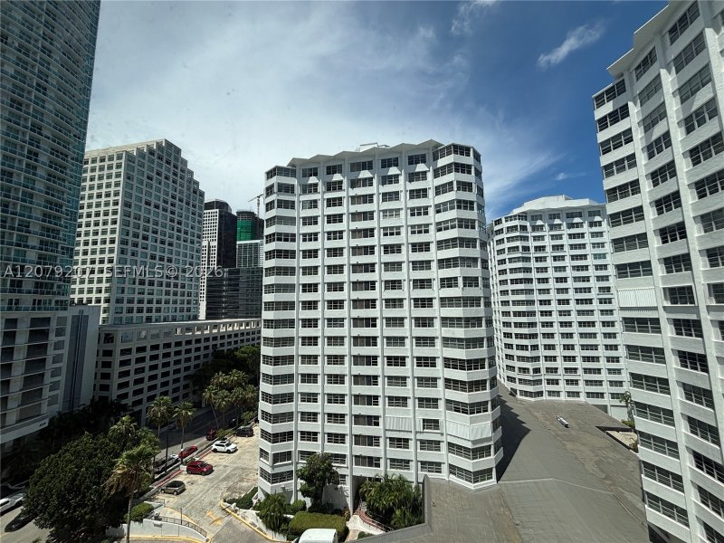 Comprar apartamento en Four Ambassadors 1105