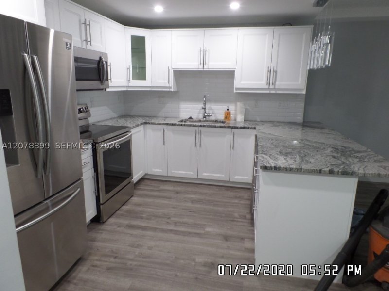 Apartment for rent at Allington Towers 18D