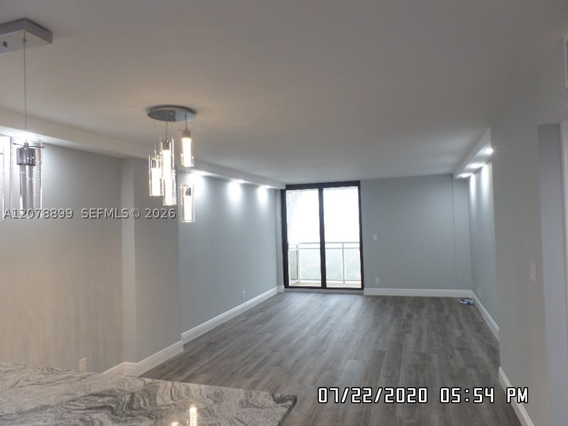 Apartment for rent at Allington Towers 18D