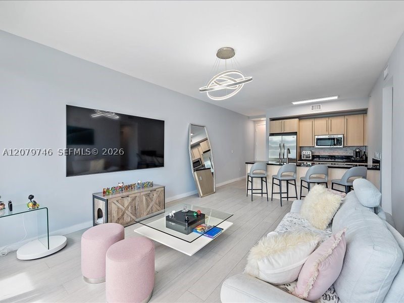 Condo for sale at Axis on Brickell North Tower UPH4015