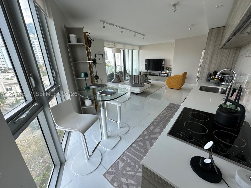 Comprar apartamento no Peloro 505