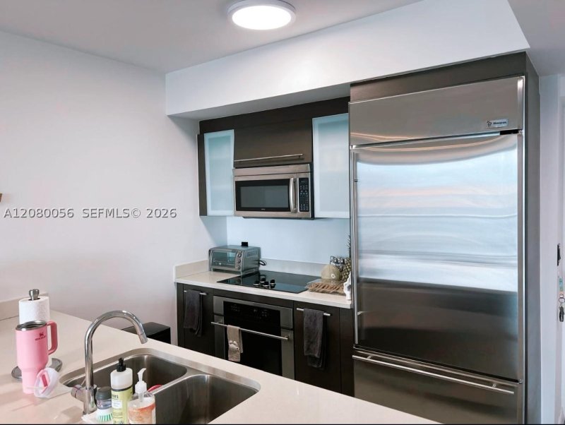 Comprar apartamento en 500 Brickell West Tower 2304