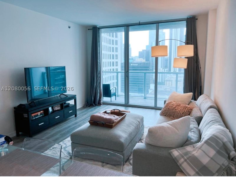 500 Brickell West Tower Apt #2304