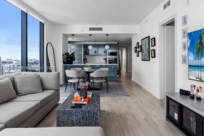 Property photo # 6