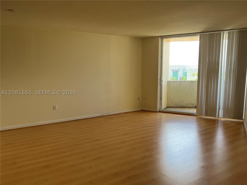 Condo for sale at Turnberry On The Green 611
