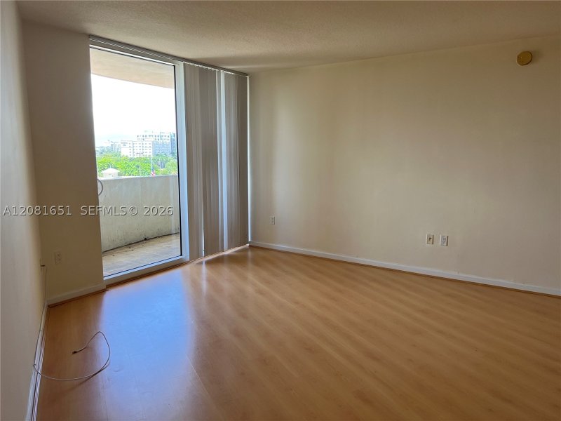 Condo for sale at Turnberry On The Green 611