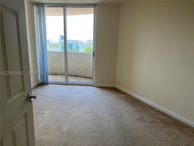 Condo for sale at Turnberry On The Green 611