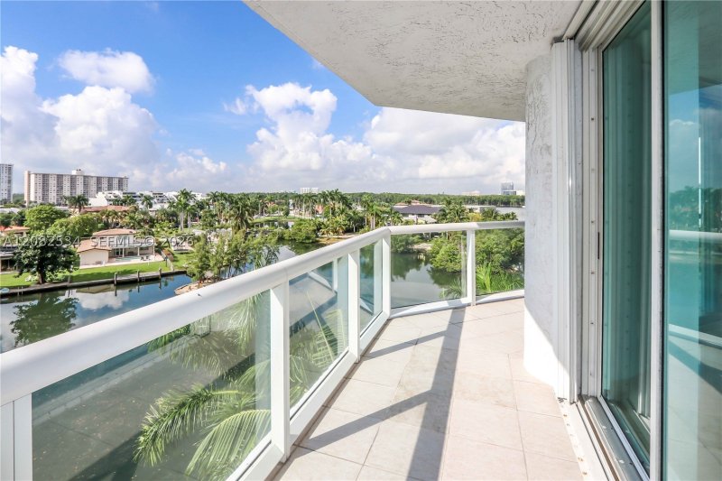 Alquiler de apartamento en Oceania 5 454