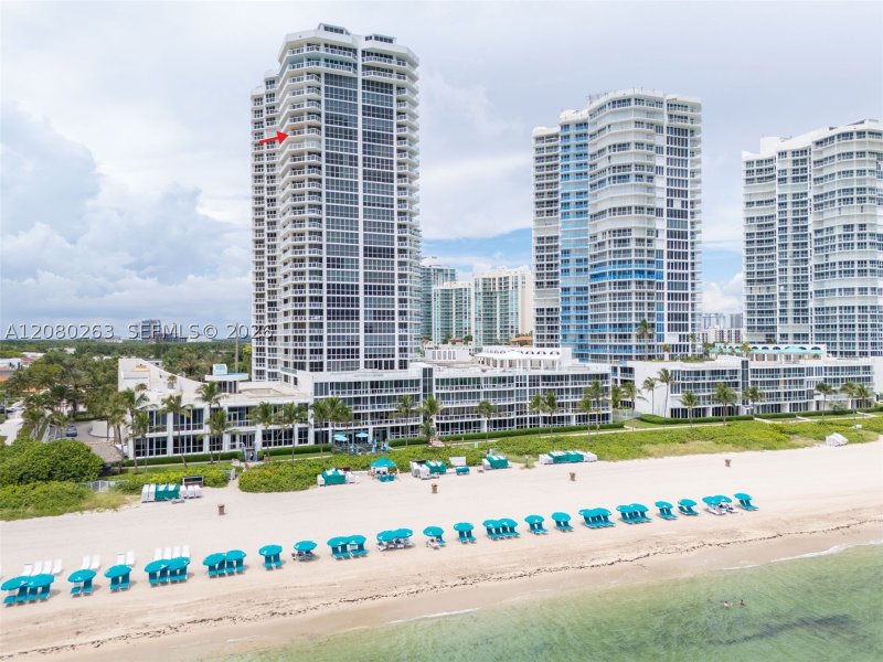 Oceania 1 Apt #2311