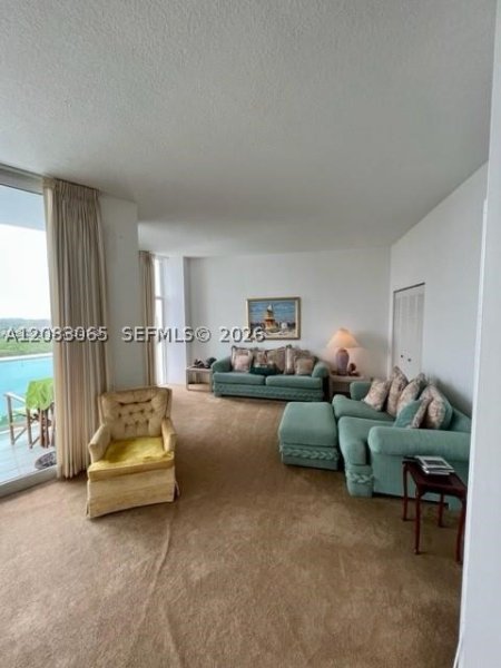 Apartment for rent at Arlen House PH-21