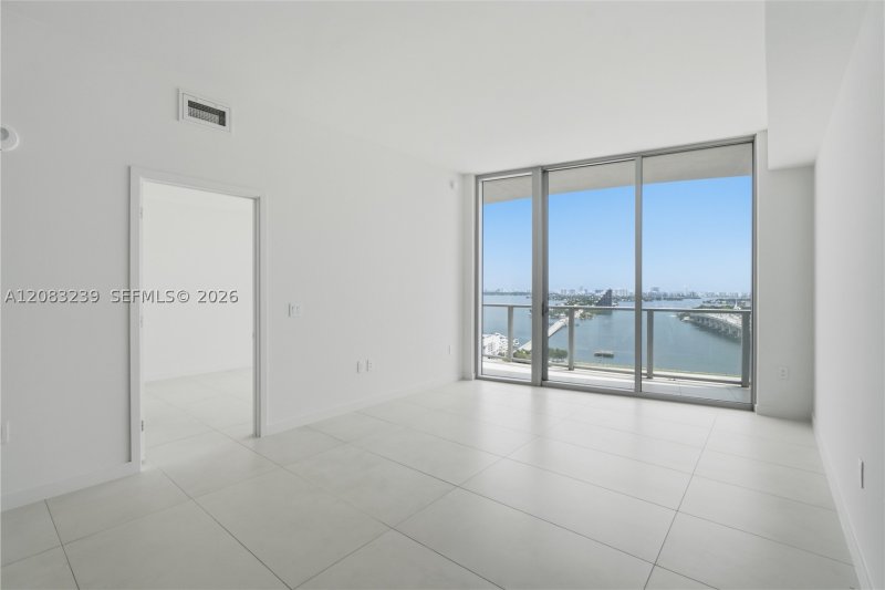 Casa Bella Apt #2104