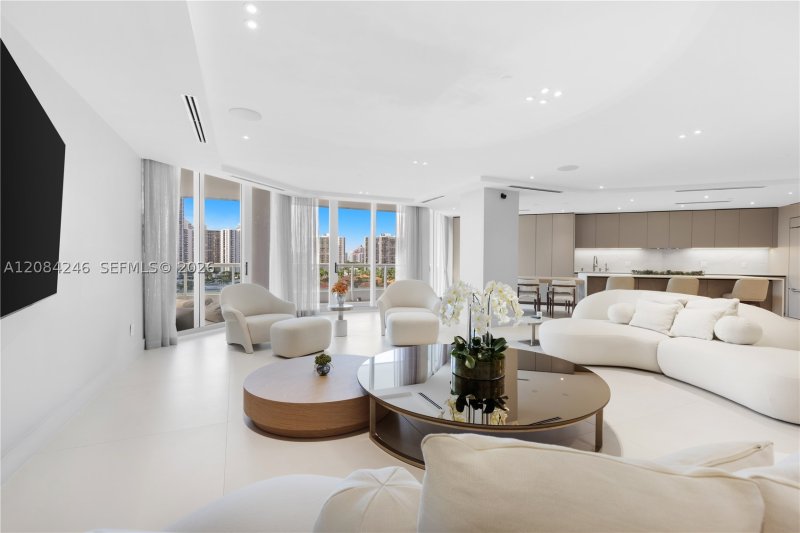 Comprar apartamento en Atlantic Three at The Point 902