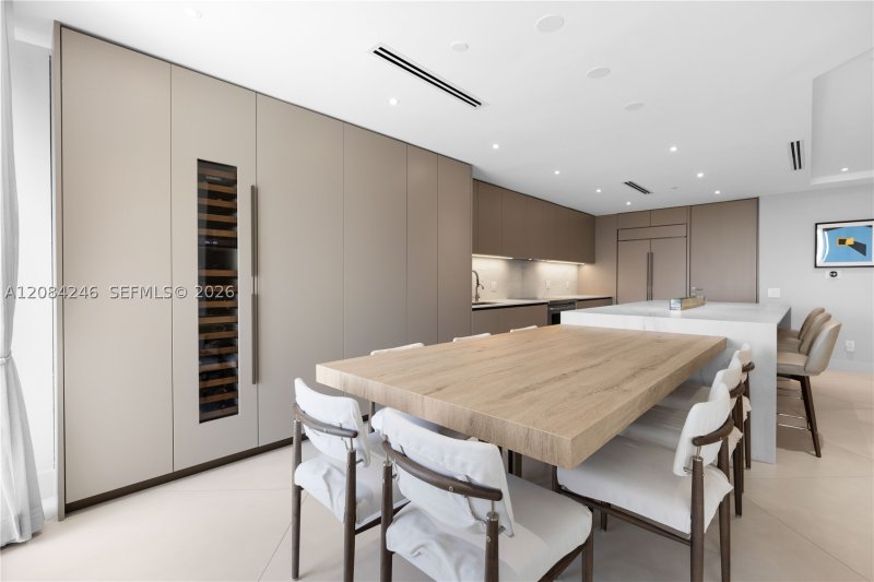 Comprar apartamento en Atlantic Three at The Point 902