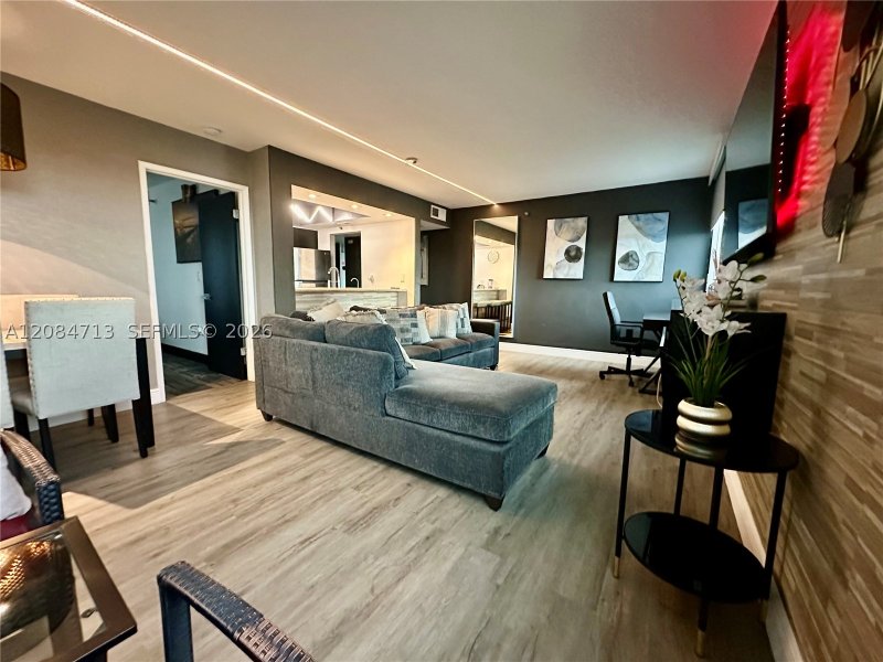 Alquiler de apartamento en Madison Miami W-1408