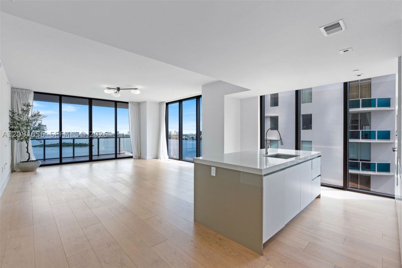 Property photo # 13