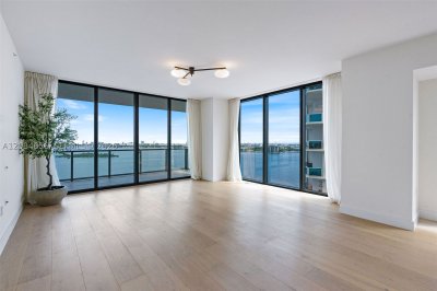Elysee Miami Apt #1501