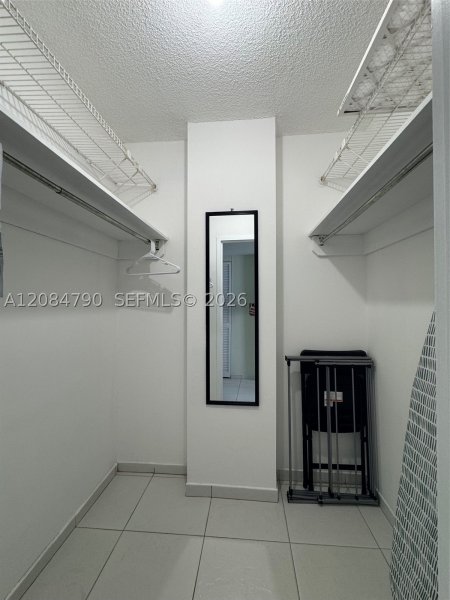 Alquiler de apartamento en Parker Dorado 1003