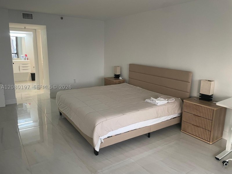 Alquiler de apartamento en The Venetia 27K