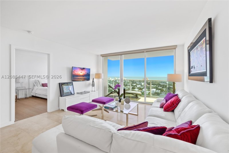 Apartment for rent at Floridian 2310