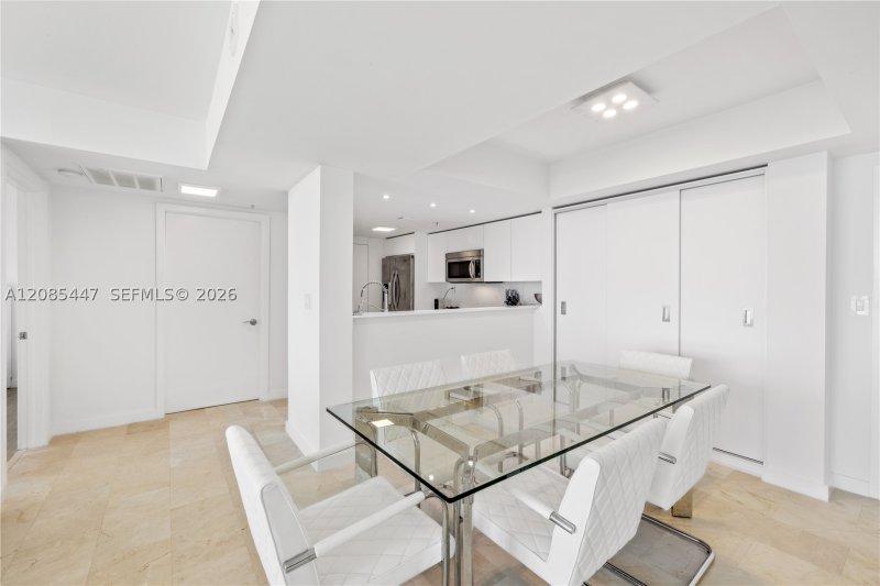 Apartment for rent at Floridian 2310