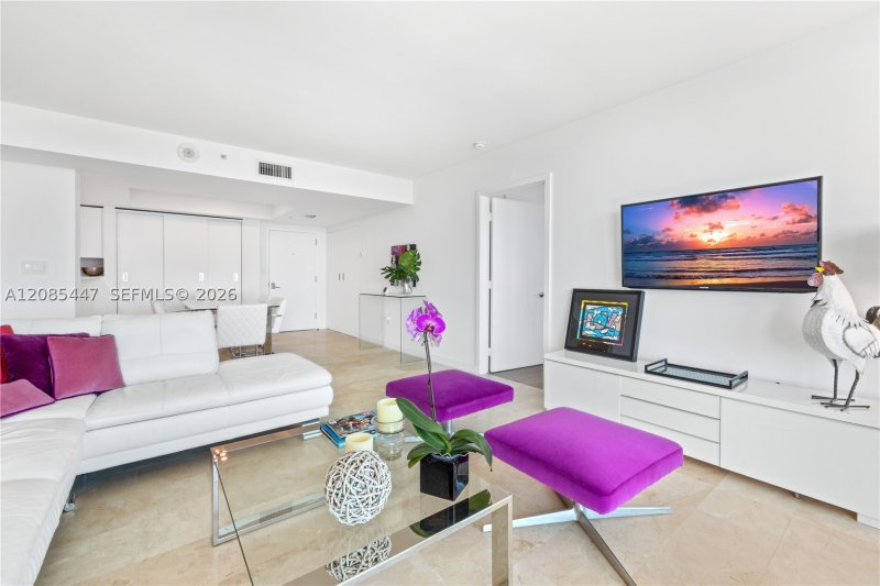 Apartment for rent at Floridian 2310