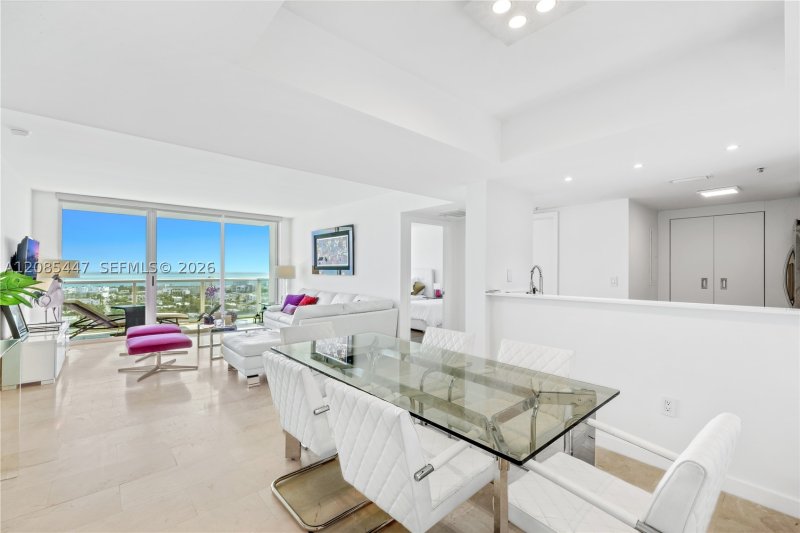 Apartment for rent at Floridian 2310