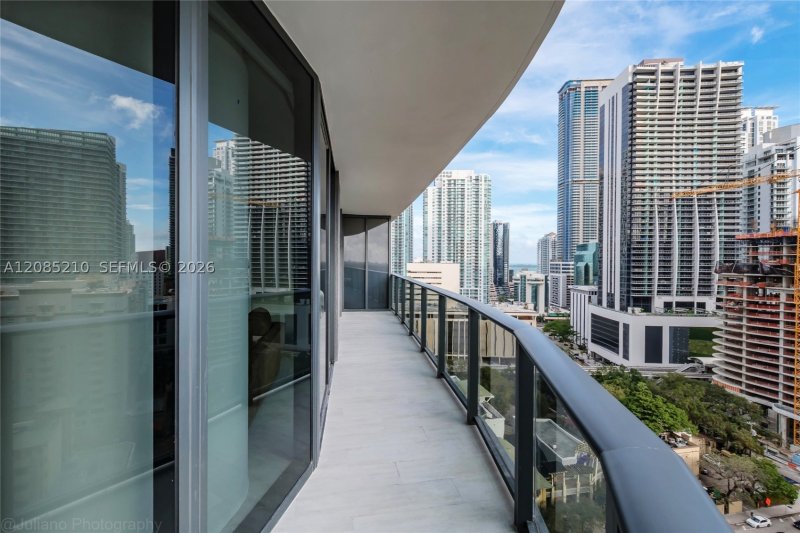 Condo for sale at Brickell Heights East 1606