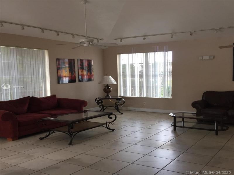 Property photo # 4