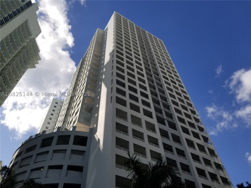 Sail at Brickell Apt #1507