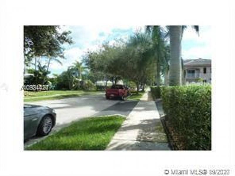 Property photo # 0