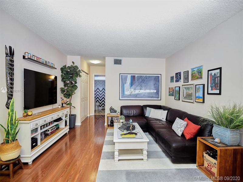 Property photo # 0