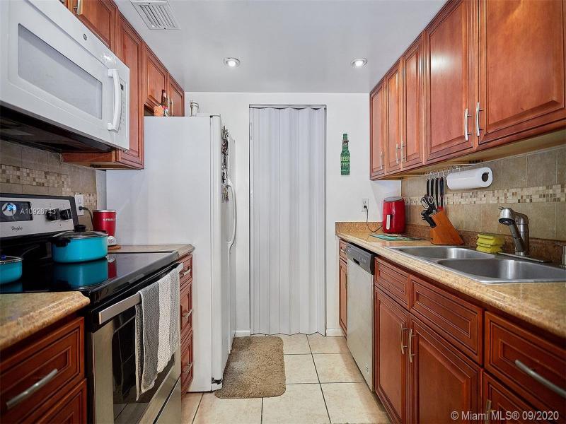 Property photo # 4