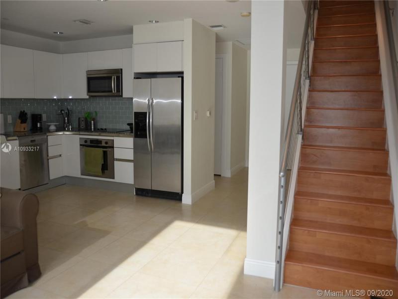 Property photo # 2