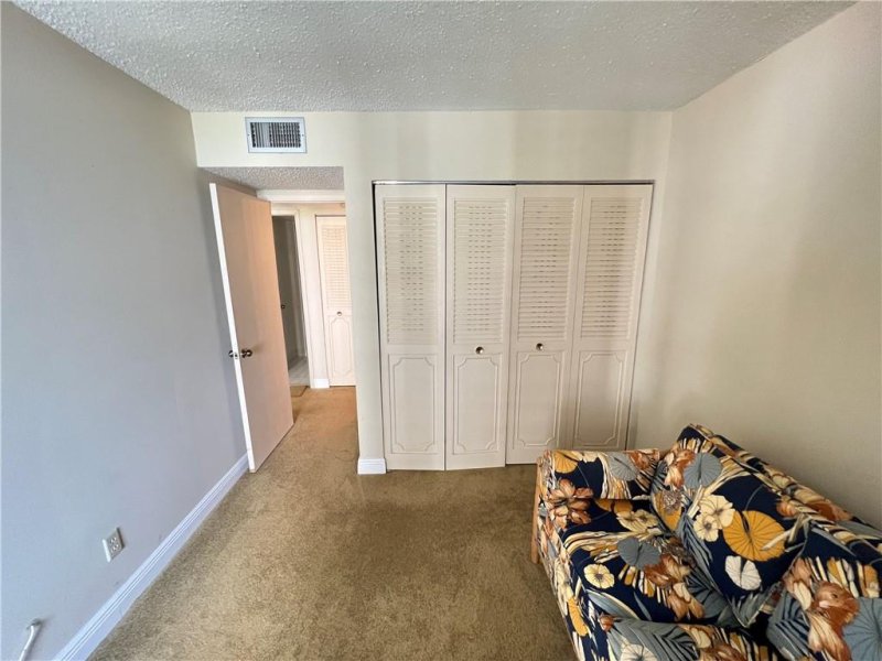 Apartment for rent at Brickell Shores 606
