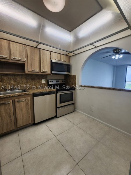 Condo for sale at Sailboat Cay 1513