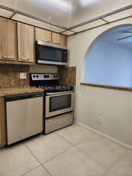 Condo for sale at Sailboat Cay 1513