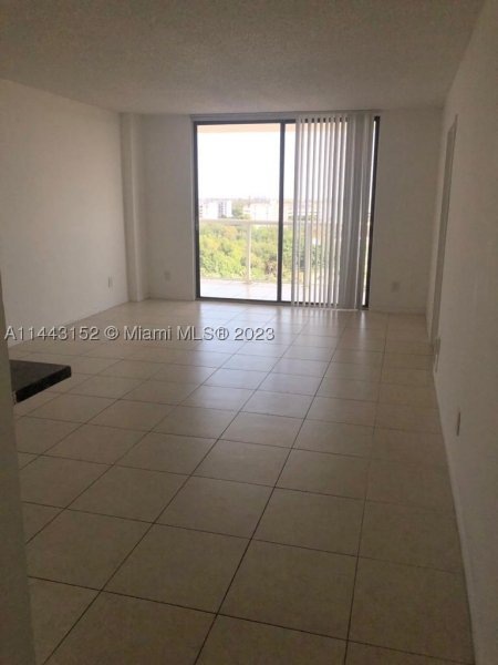 Condo for sale at Sailboat Cay 1513