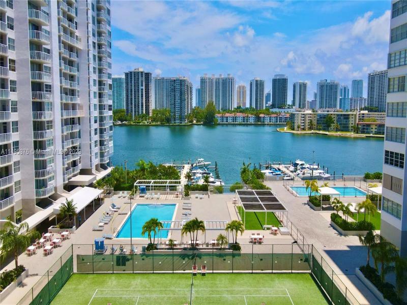 Condo for sale at Del Prado South Tower 502